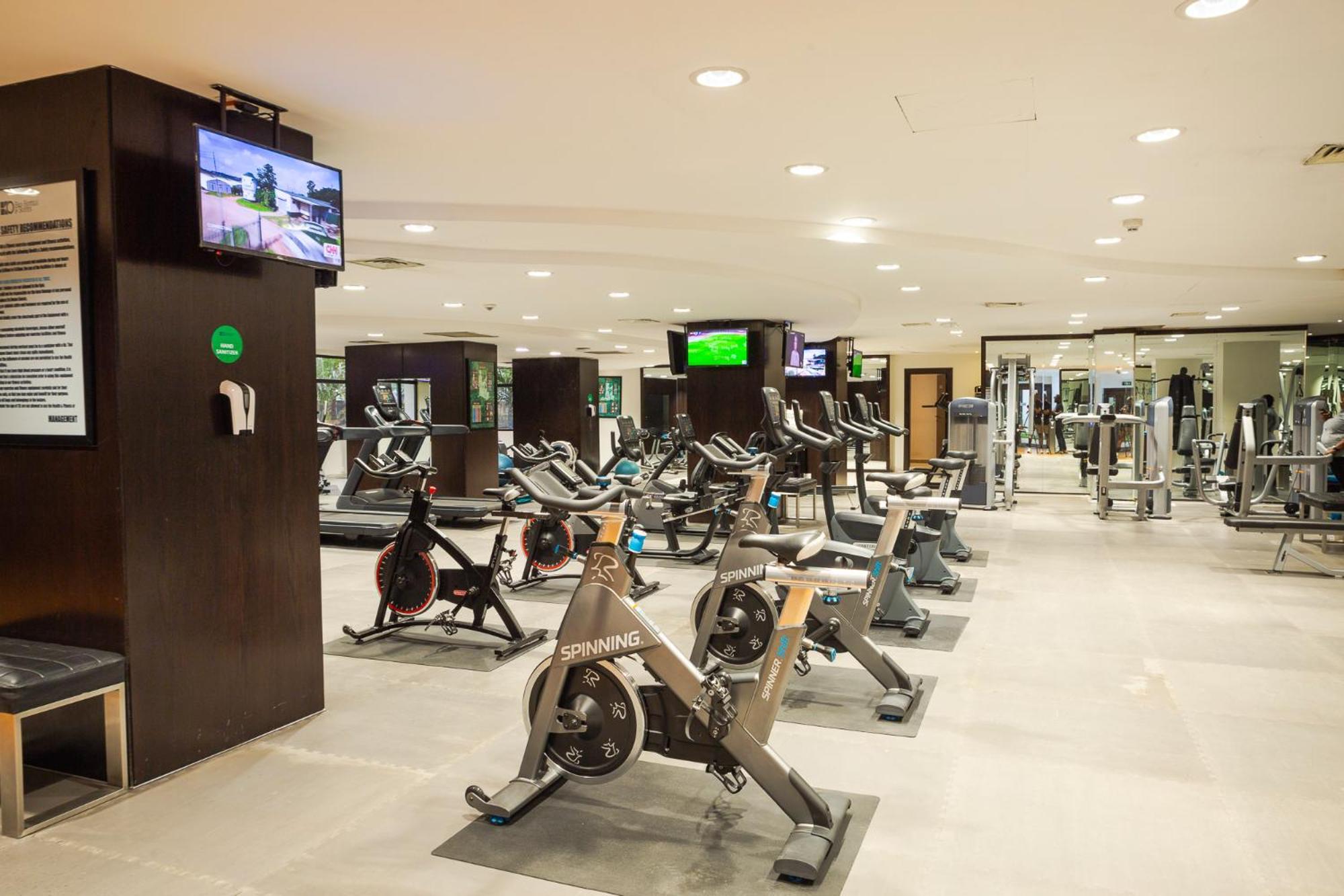 Eko Hotel Gardens Lagos Exterior photo