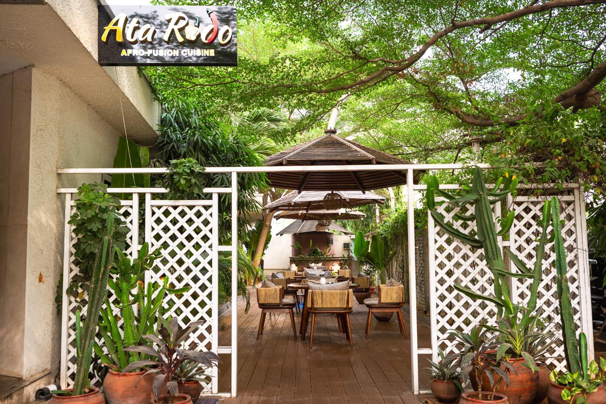 Eko Hotel Gardens Lagos Exterior photo